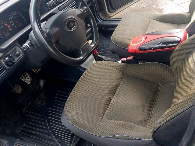 Сірий ВАЗ 2115 Самара, об'ємом двигуна 1.6 л та пробігом 350 тис. км за 1750 $, фото 10 на Automoto.ua