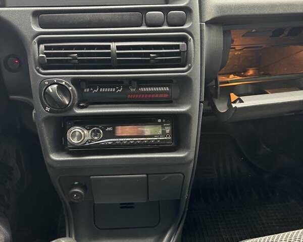 Сірий ВАЗ 2115 Самара, об'ємом двигуна 1.6 л та пробігом 203 тис. км за 1800 $, фото 15 на Automoto.ua
