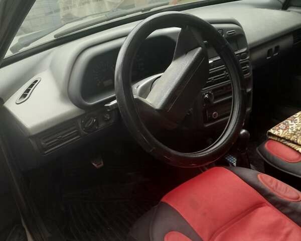 Серый ВАЗ 2115 Самара, объемом двигателя 1.6 л и пробегом 200 тыс. км за 1800 $, фото 5 на Automoto.ua