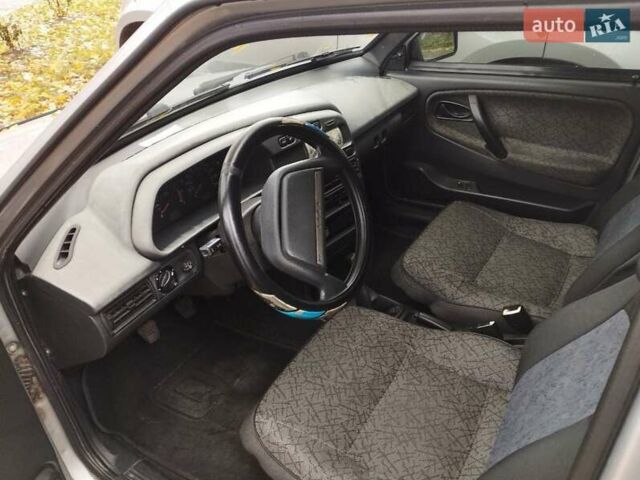 ВАЗ 2115 Самара 2007 в Броварах на Automoto.ua Серый ВАЗ 2115 Самара, объемом двигателя 1.6 л и пробегом 172 тыс. км за 1300 $, фото 5 на Automoto.ua