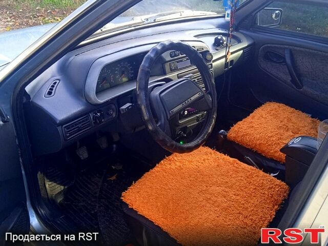 Серый ВАЗ 2115 Самара, объемом двигателя 1.6 л и пробегом 200 тыс. км за 2100 $, фото 2 на Automoto.ua