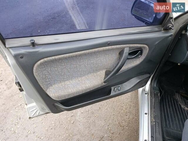 Серый ВАЗ 2115 Самара, объемом двигателя 1.6 л и пробегом 216 тыс. км за 2250 $, фото 10 на Automoto.ua