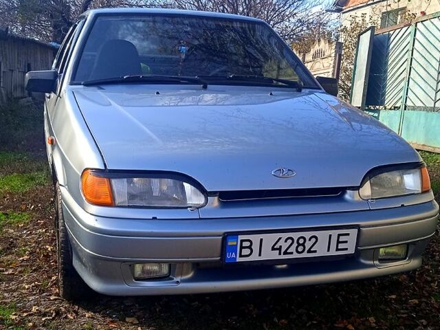 Серый ВАЗ 2115 Самара, объемом двигателя 1.6 л и пробегом 200 тыс. км за 2100 $, фото 4 на Automoto.ua