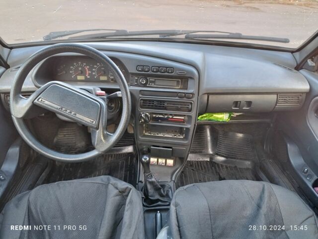 Серый ВАЗ 2115 Самара, объемом двигателя 1.5 л и пробегом 1 тыс. км за 1900 $, фото 5 на Automoto.ua