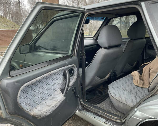 Серый ВАЗ 2115 Самара, объемом двигателя 1.6 л и пробегом 220 тыс. км за 2200 $, фото 6 на Automoto.ua