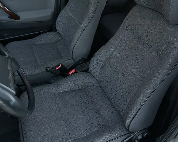 Серый ВАЗ 2115 Самара, объемом двигателя 1.6 л и пробегом 102 тыс. км за 2700 $, фото 19 на Automoto.ua