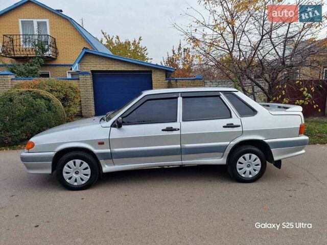 Серый ВАЗ 2115 Самара, объемом двигателя 1.6 л и пробегом 170 тыс. км за 2150 $, фото 6 на Automoto.ua