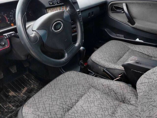 Серый ВАЗ 2115 Самара, объемом двигателя 1.6 л и пробегом 145 тыс. км за 1893 $, фото 2 на Automoto.ua