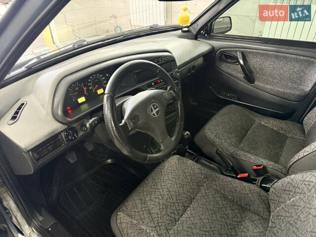 Серый ВАЗ 2115 Самара, объемом двигателя 1.6 л и пробегом 281 тыс. км за 2250 $, фото 8 на Automoto.ua