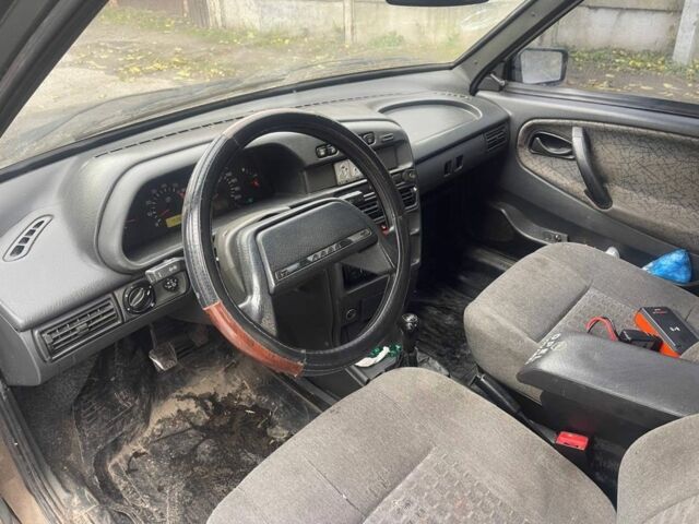 ВАЗ 2115 Самара 2007 в Золотоноше на Automoto.ua Серый ВАЗ 2115 Самара, объемом двигателя 1.6 л и пробегом 175 тыс. км за 650 $, фото 4 на Automoto.ua