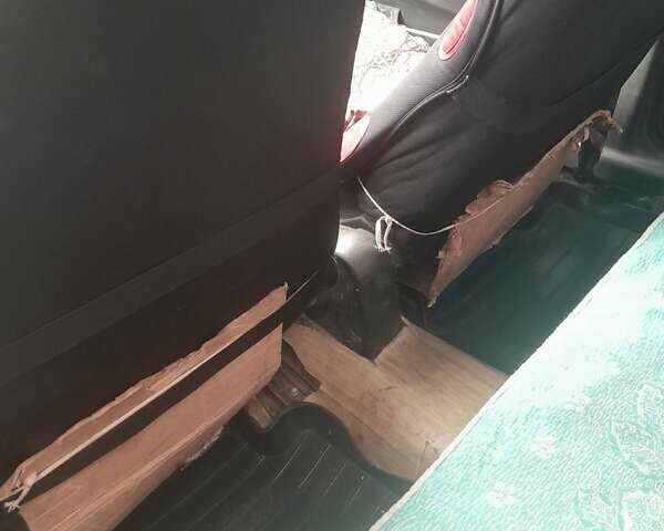 Серый ВАЗ 2115 Самара, объемом двигателя 1.6 л и пробегом 200 тыс. км за 1800 $, фото 9 на Automoto.ua