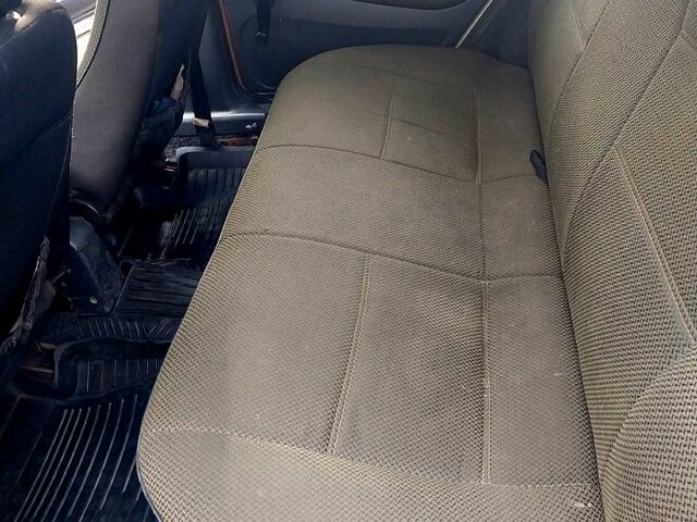 Сірий ВАЗ 2115 Самара, об'ємом двигуна 1.6 л та пробігом 350 тис. км за 1750 $, фото 9 на Automoto.ua