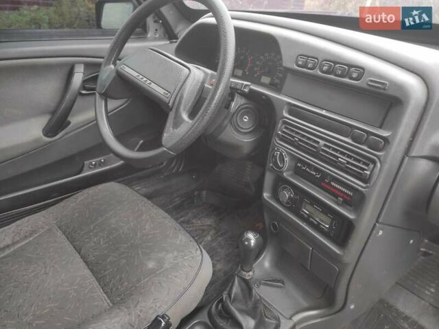 Серый ВАЗ 2115 Самара, объемом двигателя 1.6 л и пробегом 257 тыс. км за 1500 $, фото 23 на Automoto.ua