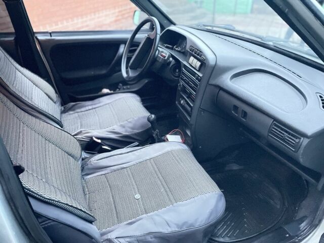 Сірий ВАЗ 2115 Самара, об'ємом двигуна 1.6 л та пробігом 220 тис. км за 2200 $, фото 5 на Automoto.ua