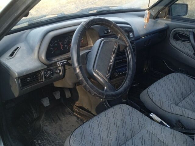 Серый ВАЗ 2115 Самара, объемом двигателя 1.6 л и пробегом 147 тыс. км за 1450 $, фото 5 на Automoto.ua