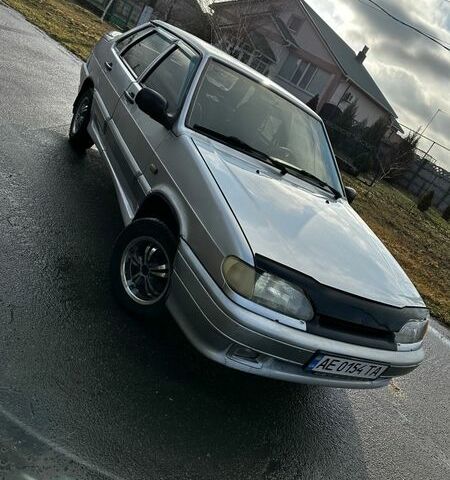 Серый ВАЗ 2115 Самара, объемом двигателя 1.6 л и пробегом 160 тыс. км за 1600 $, фото 1 на Automoto.ua