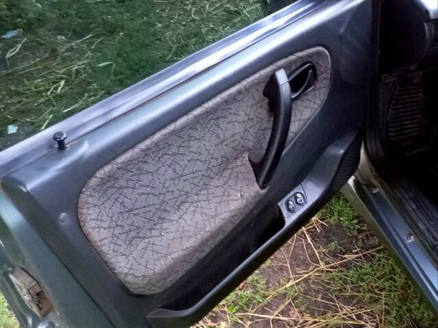 Серый ВАЗ 2115 Самара, объемом двигателя 1.6 л и пробегом 187 тыс. км за 2600 $, фото 3 на Automoto.ua