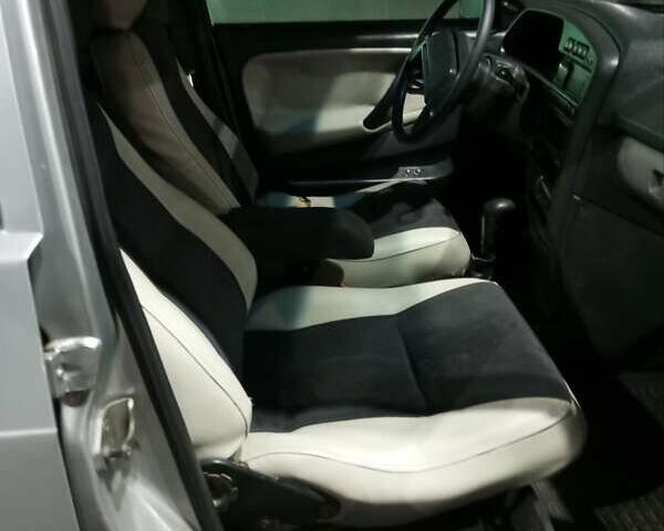 ВАЗ 2115 Самара 2007 у Луцьку на Automoto.ua Сірий ВАЗ 2115 Самара, об'ємом двигуна 1.6 л та пробігом 333 тис. км за 999 $, фото 3 на Automoto.ua