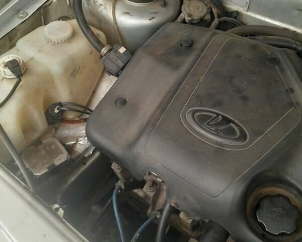 Серый ВАЗ 2115 Самара, объемом двигателя 1.6 л и пробегом 200 тыс. км за 1800 $, фото 17 на Automoto.ua