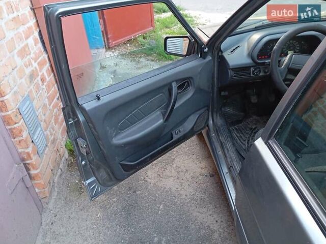 Серый ВАЗ 2115 Самара, объемом двигателя 1.6 л и пробегом 56 тыс. км за 3500 $, фото 21 на Automoto.ua
