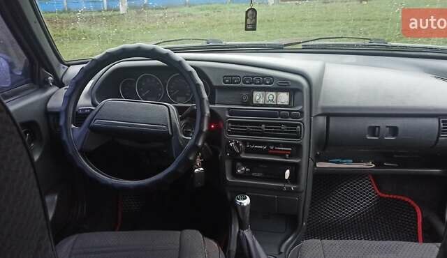 Серый ВАЗ 2115 Самара, объемом двигателя 1.6 л и пробегом 173 тыс. км за 2000 $, фото 4 на Automoto.ua