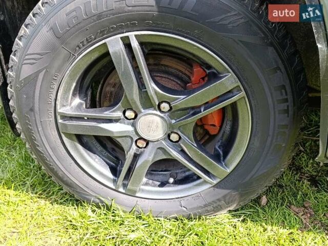Сірий ВАЗ 2115 Самара, об'ємом двигуна 1.6 л та пробігом 172 тис. км за 2150 $, фото 14 на Automoto.ua