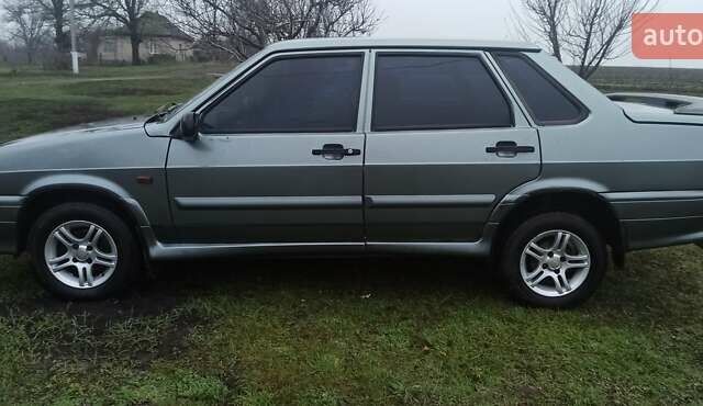 Серый ВАЗ 2115 Самара, объемом двигателя 1.6 л и пробегом 173 тыс. км за 2000 $, фото 3 на Automoto.ua