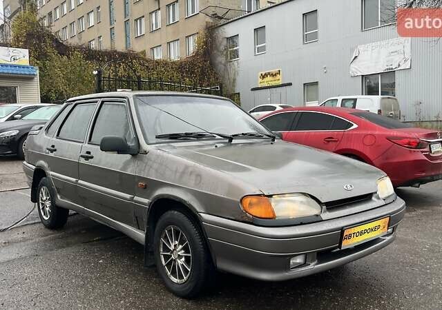 Серый ВАЗ 2115 Самара, объемом двигателя 1.6 л и пробегом 185 тыс. км за 1500 $, фото 2 на Automoto.ua