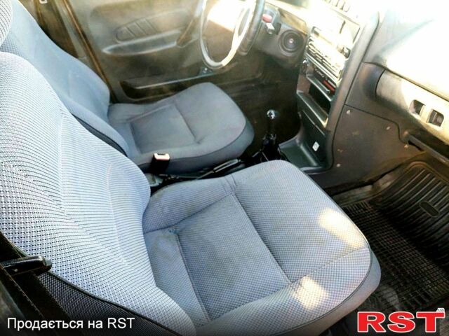 Сірий ВАЗ 2115 Самара, об'ємом двигуна 1.6 л та пробігом 182 тис. км за 1550 $, фото 7 на Automoto.ua