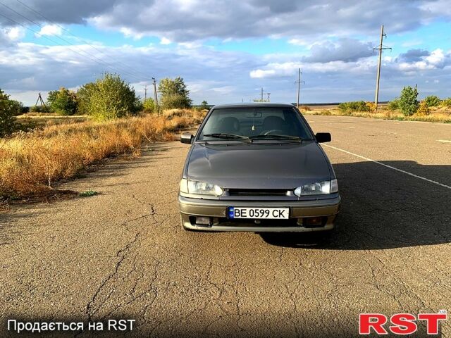 Серый ВАЗ 2115 Самара, объемом двигателя 1.6 л и пробегом 172 тыс. км за 1750 $, фото 2 на Automoto.ua