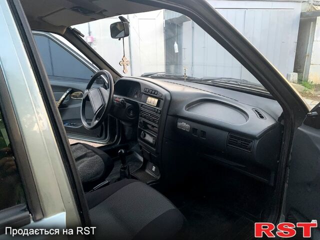 ВАЗ 2115 Самара 2008 в Черкассах на Automoto.ua Серый ВАЗ 2115 Самара, объемом двигателя 1.6 л и пробегом 294 тыс. км за 2600 $, фото 6 на Automoto.ua