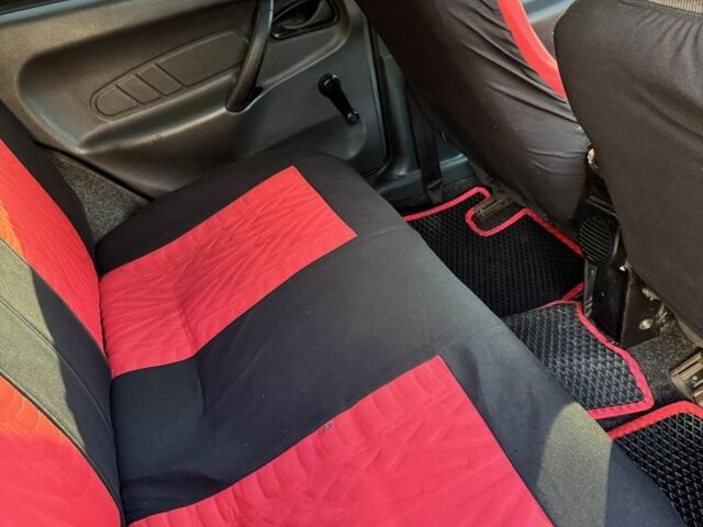 Сірий ВАЗ 2115 Самара, об'ємом двигуна 1.6 л та пробігом 205 тис. км за 1600 $, фото 5 на Automoto.ua