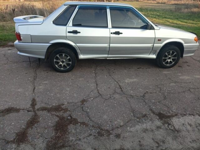 Серый ВАЗ 2115 Самара, объемом двигателя 0 л и пробегом 252 тыс. км за 2200 $, фото 5 на Automoto.ua