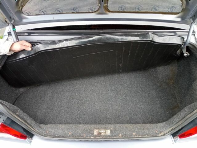 Серый ВАЗ 2115 Самара, объемом двигателя 1.6 л и пробегом 80 тыс. км за 3100 $, фото 5 на Automoto.ua