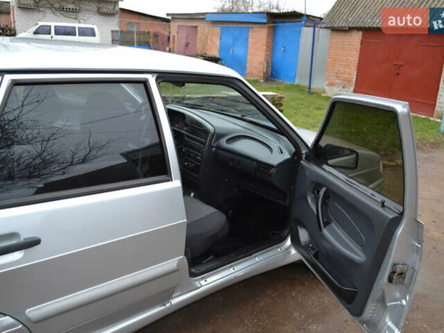 Серый ВАЗ 2115 Самара, объемом двигателя 1.6 л и пробегом 176 тыс. км за 2300 $, фото 22 на Automoto.ua
