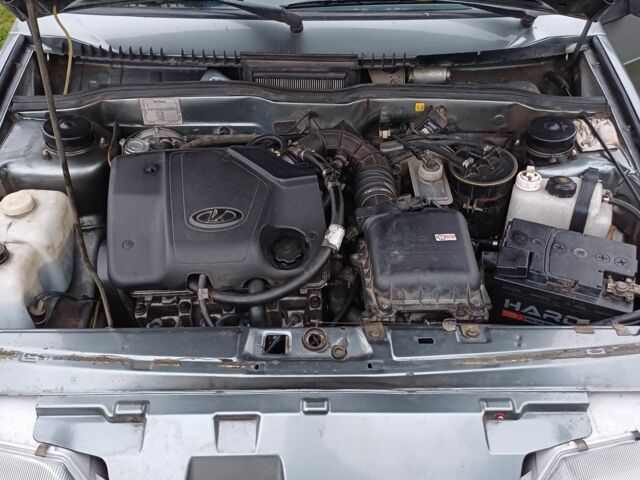 Серый ВАЗ 2115 Самара, объемом двигателя 1.6 л и пробегом 150 тыс. км за 2400 $, фото 3 на Automoto.ua