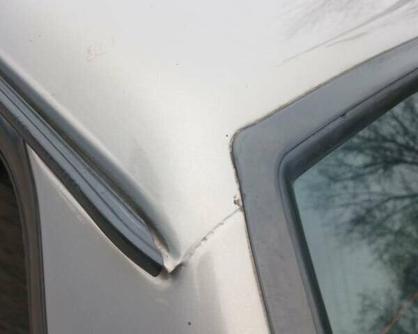 Серый ВАЗ 2115 Самара, объемом двигателя 1.6 л и пробегом 175 тыс. км за 1900 $, фото 15 на Automoto.ua