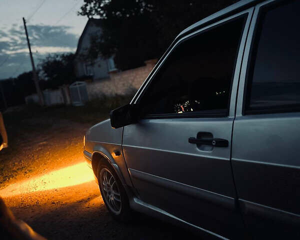 ВАЗ 2115 Самара 2008 в Гайсине на Automoto.ua Серый ВАЗ 2115 Самара, объемом двигателя 1.6 л и пробегом 280 тыс. км за 1900 $, фото 4 на Automoto.ua