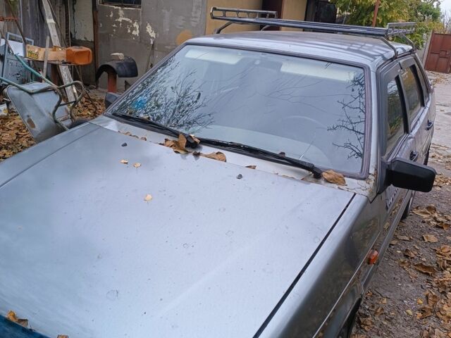 Серый ВАЗ 2115 Самара, объемом двигателя 0 л и пробегом 160 тыс. км за 1100 $, фото 6 на Automoto.ua