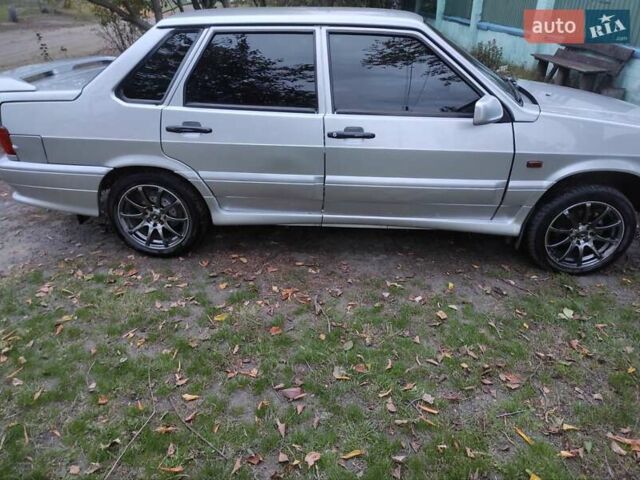 Серый ВАЗ 2115 Самара, объемом двигателя 1.6 л и пробегом 212 тыс. км за 3000 $, фото 2 на Automoto.ua