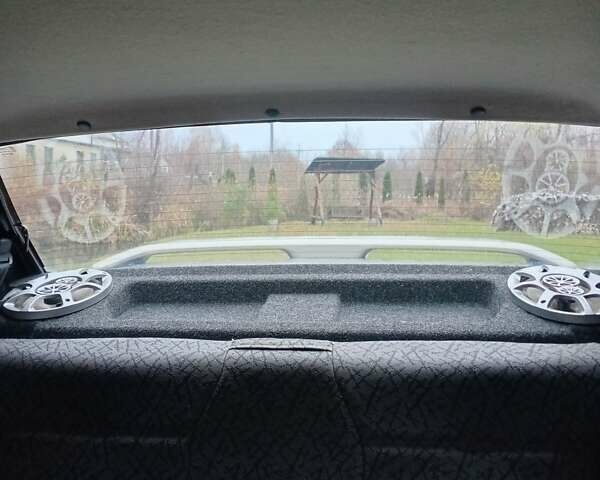 Серый ВАЗ 2115 Самара, объемом двигателя 1.6 л и пробегом 175 тыс. км за 1900 $, фото 44 на Automoto.ua