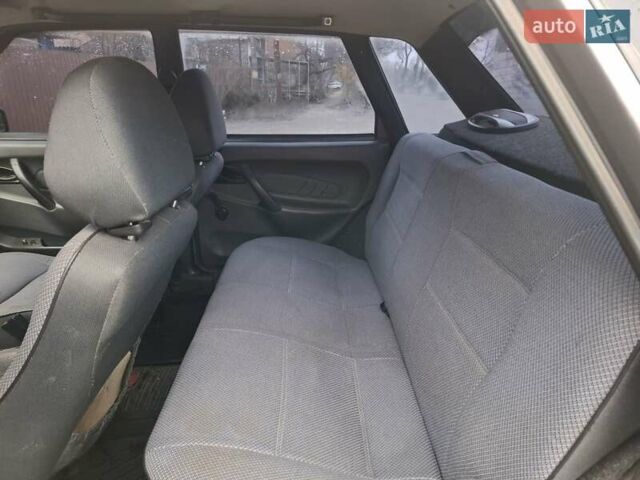 Серый ВАЗ 2115 Самара, объемом двигателя 1.6 л и пробегом 200 тыс. км за 1950 $, фото 6 на Automoto.ua