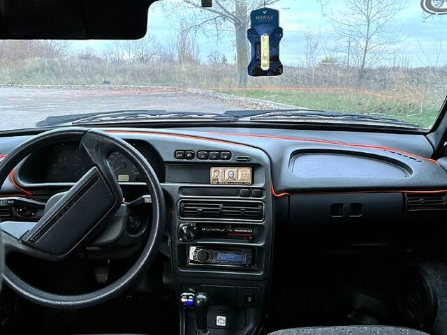 Серый ВАЗ 2115 Самара, объемом двигателя 1.6 л и пробегом 200 тыс. км за 2100 $, фото 13 на Automoto.ua