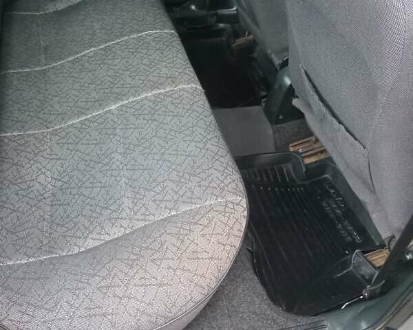 Серый ВАЗ 2115 Самара, объемом двигателя 1.6 л и пробегом 175 тыс. км за 1900 $, фото 40 на Automoto.ua