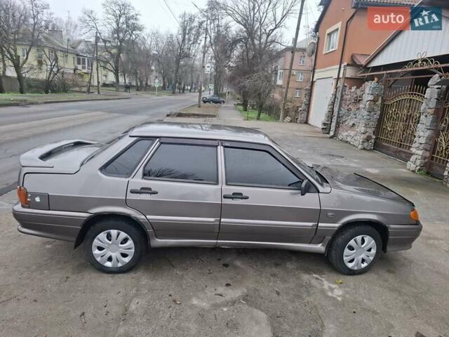 Серый ВАЗ 2115 Самара, объемом двигателя 1.6 л и пробегом 200 тыс. км за 1950 $, фото 1 на Automoto.ua