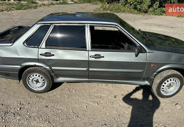 Серый ВАЗ 2115 Самара, объемом двигателя 1.6 л и пробегом 252 тыс. км за 1800 $, фото 3 на Automoto.ua