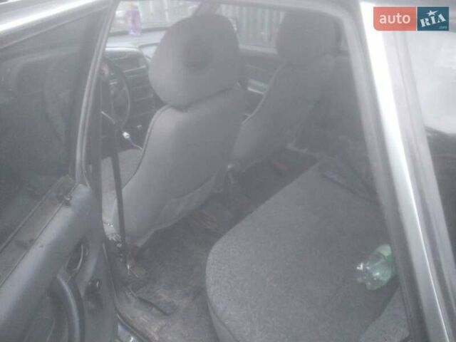 Серый ВАЗ 2115 Самара, объемом двигателя 1.6 л и пробегом 206 тыс. км за 1750 $, фото 10 на Automoto.ua