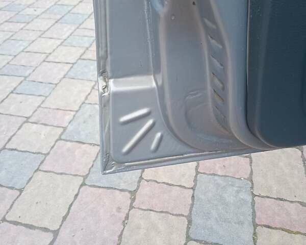 Серый ВАЗ 2115 Самара, объемом двигателя 1.6 л и пробегом 175 тыс. км за 1900 $, фото 38 на Automoto.ua