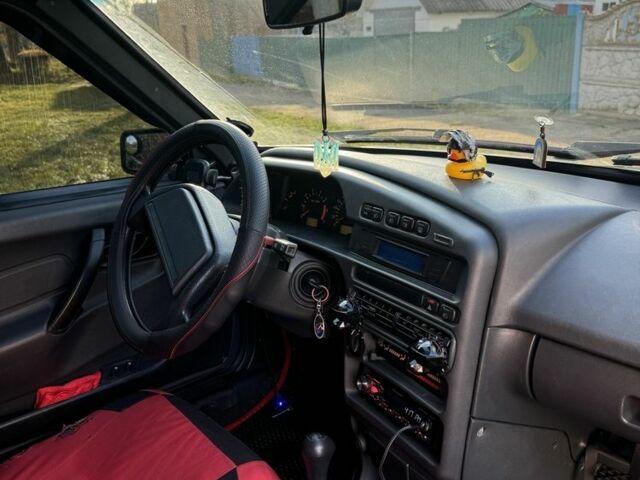 Сірий ВАЗ 2115 Самара, об'ємом двигуна 1.6 л та пробігом 205 тис. км за 1600 $, фото 4 на Automoto.ua