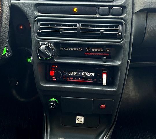 Сірий ВАЗ 2115 Самара, об'ємом двигуна 1.6 л та пробігом 185 тис. км за 1500 $, фото 8 на Automoto.ua